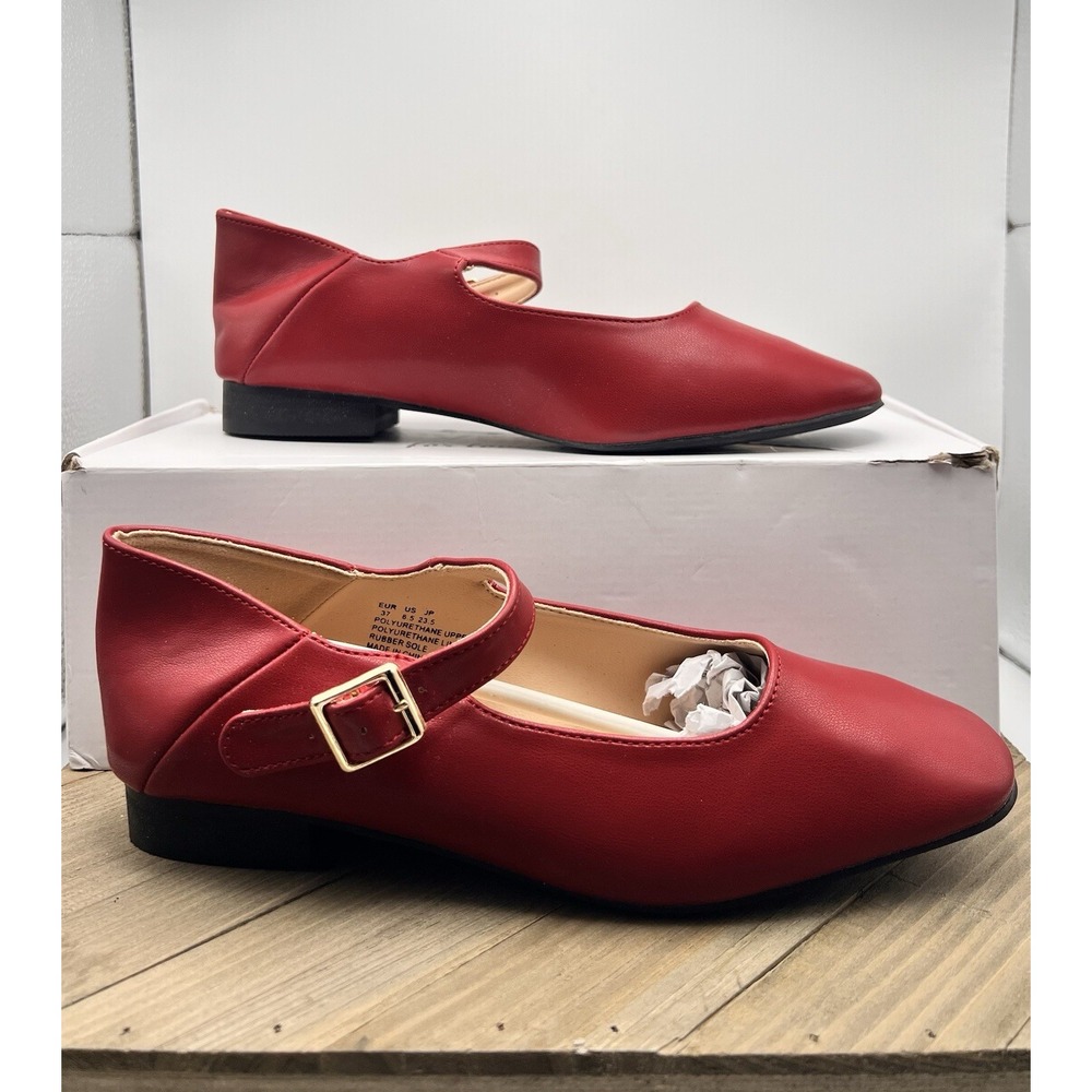 New Feversole Women's Size 6.5 Mary Jane Square Toe Red Flats Damaged Box